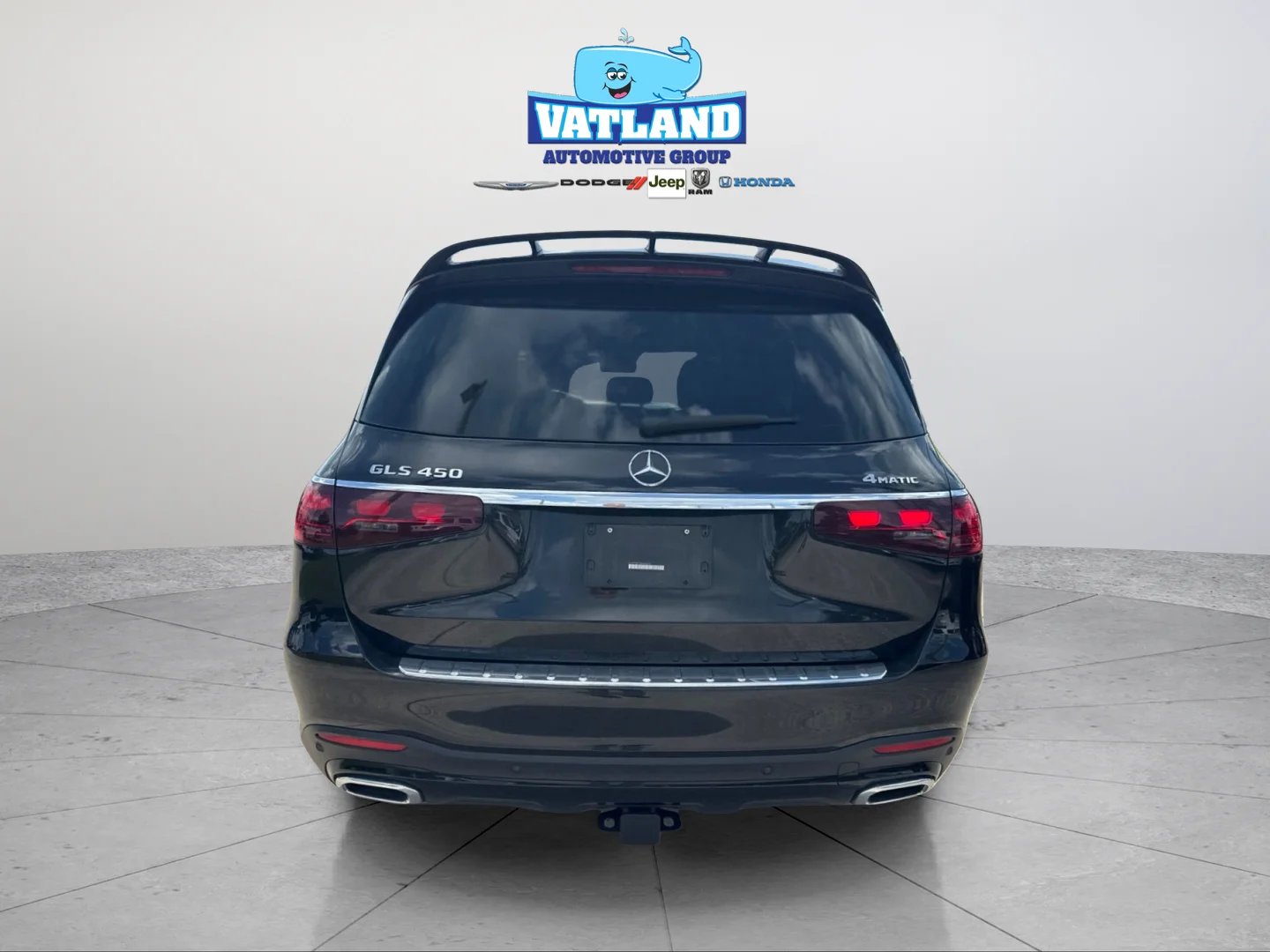 Used 2025 Black Mercedes-Benz GLS 450 image 4