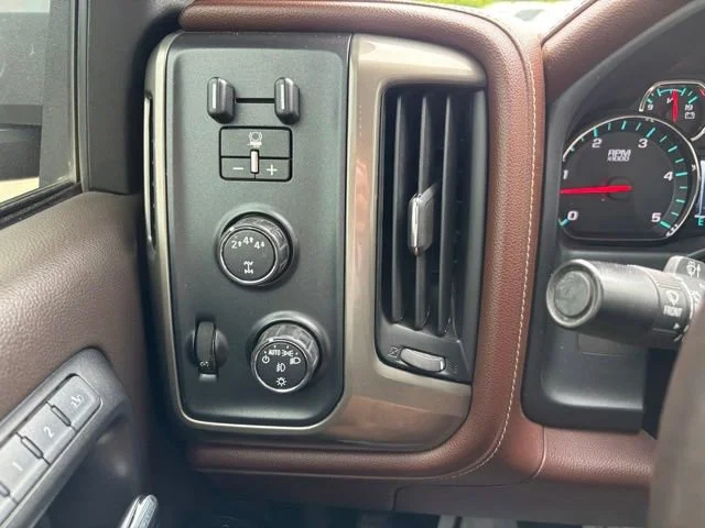 Used 2017 BUTTE RED METALLIC Chevrolet High Country image 32