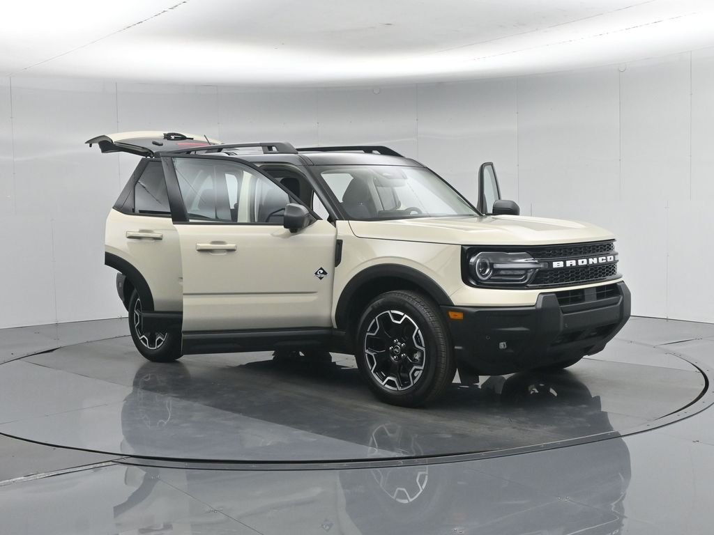 Certified Used 2025 Beige Ford Outer Banks image 35