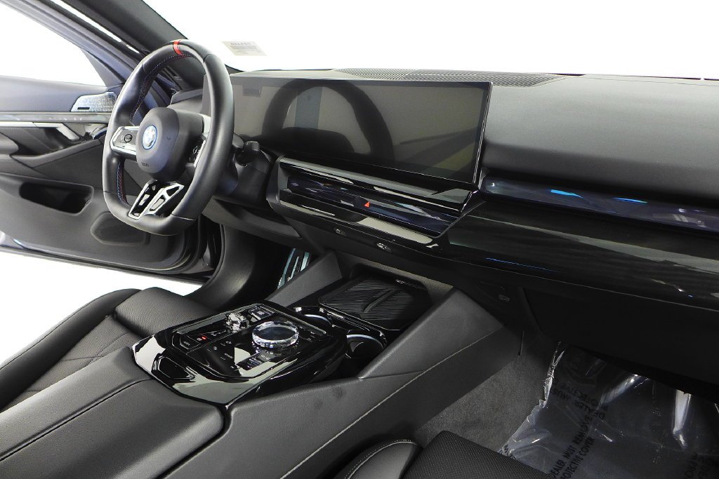 Certified Used 2024 Dark Graphite BMW M60 image 13
