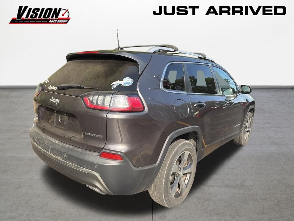 Used 2019 Gray Jeep Limited image 5