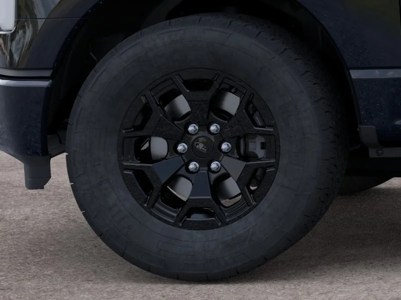 2025 Ford F-150 Lightning XLT - Photo 19