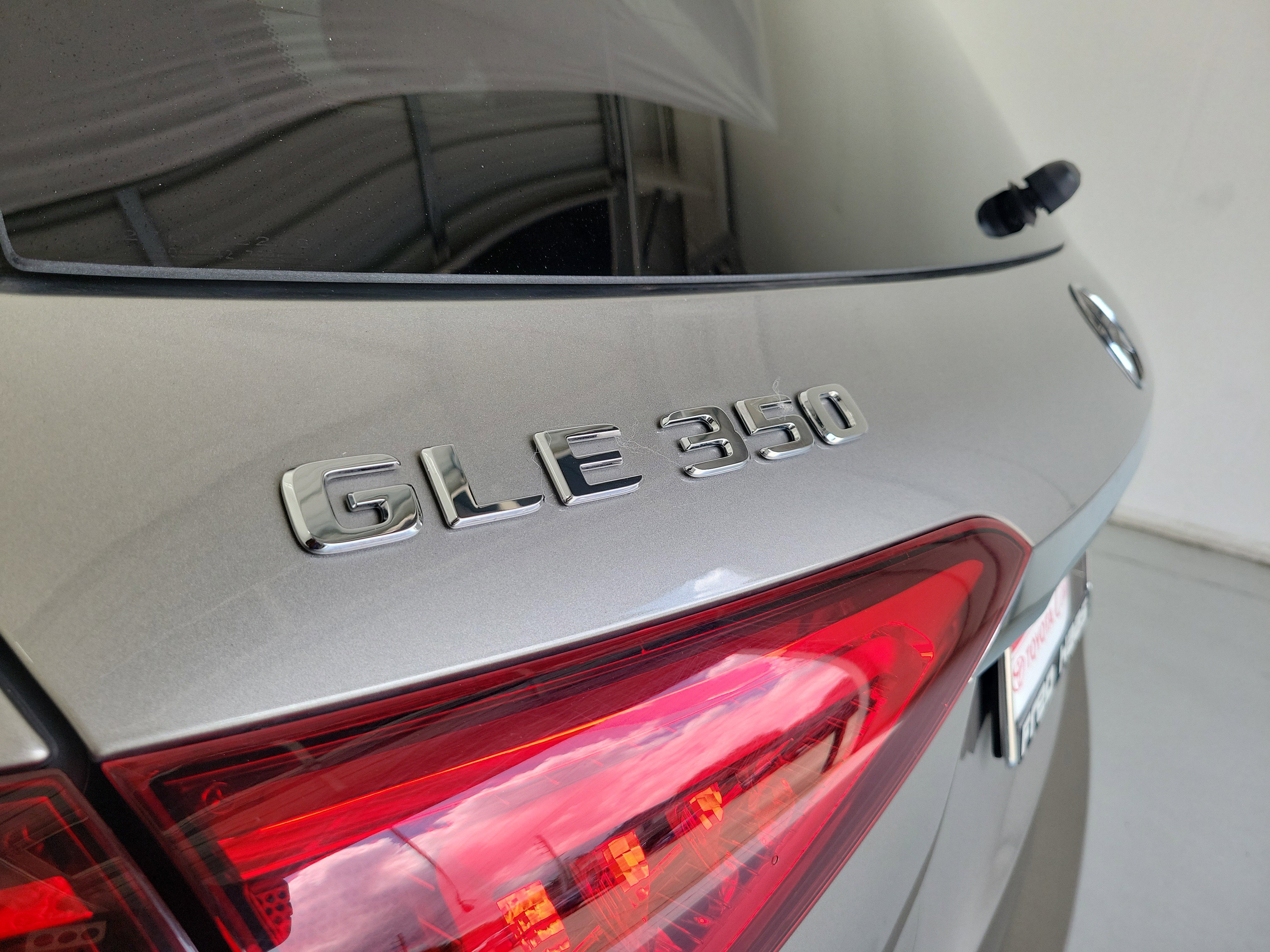 Used 2021 Mojave Silver Metallic Mercedes-Benz GLE 350 image 9