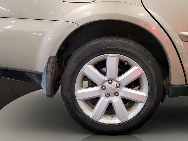 Used 2009 Harvest Gold Metallic Subaru 2.5i image 35