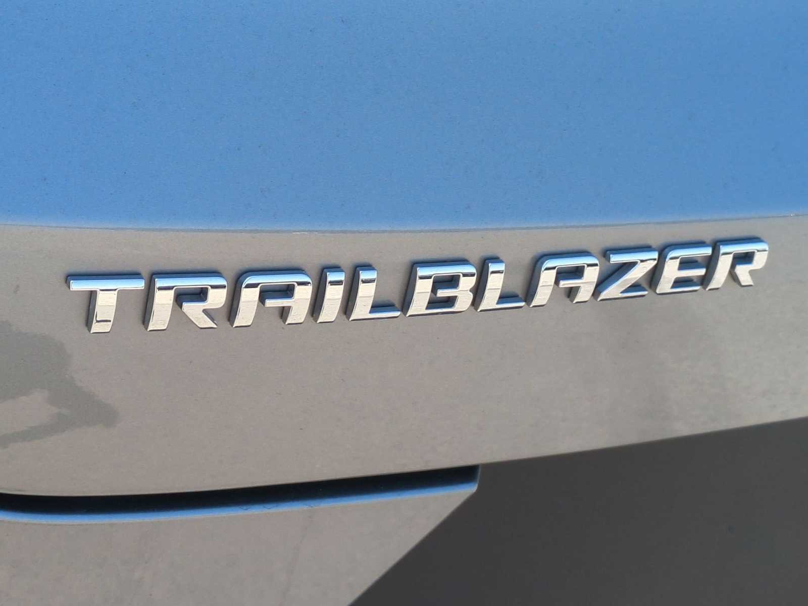 Used 2024 Sterling Gray Metallic Chevrolet LT image 9