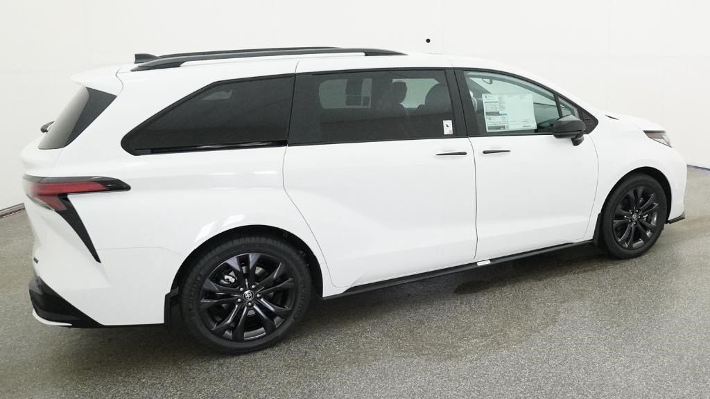 New 2026 Ice Cap Toyota  XSE image 16