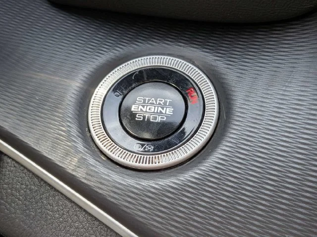 Used 2025 Black Jeep Altitude X image 26