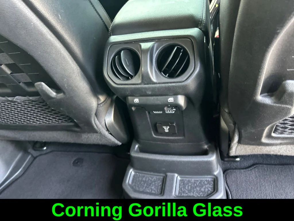 Used 2022 Gray Jeep Unlimited Rubicon 392 image 32