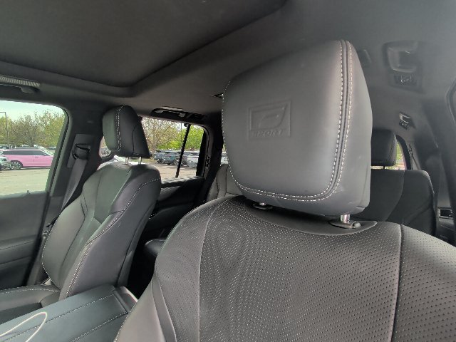 Used 2023 Black Lexus 600 F SPORT image 6