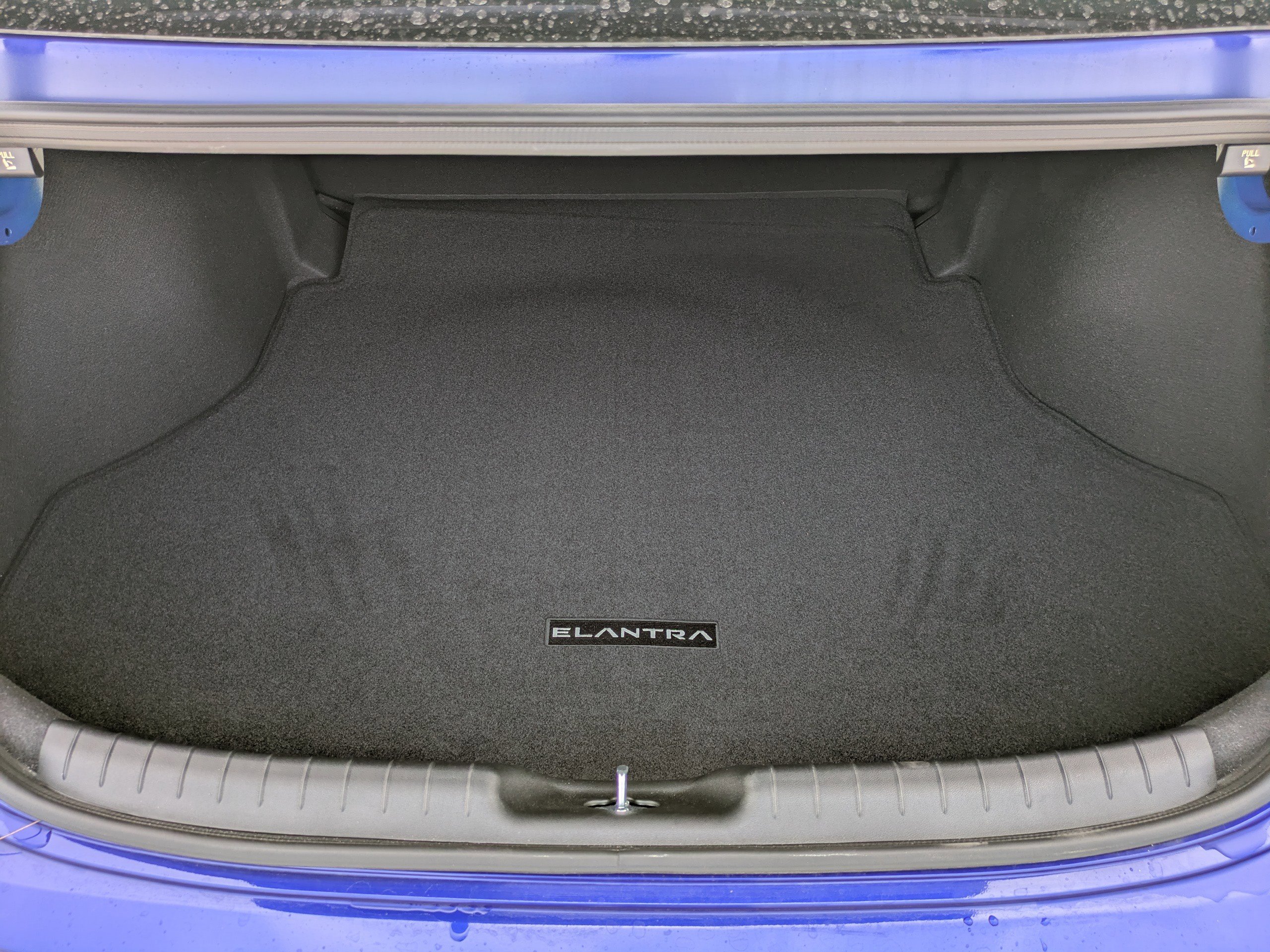 2025 Hyundai Elantra SEL - Photo 11