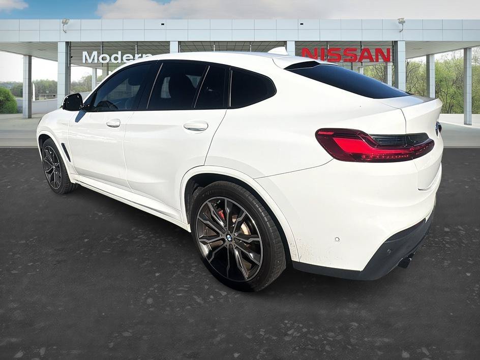 Used 2021 Alpine White BMW xDrive30i image 3