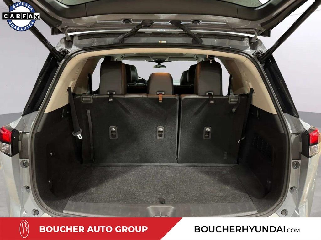 Used 2022 Gray Nissan SL image 24