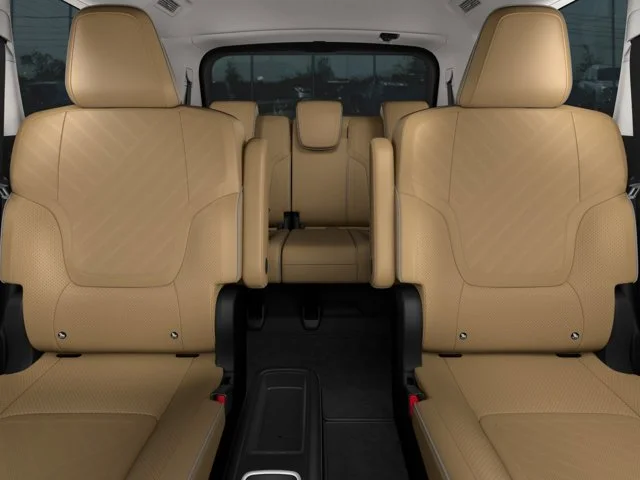 New 2027 RADIANT WHITE INFINITI Luxe 2WD image 8