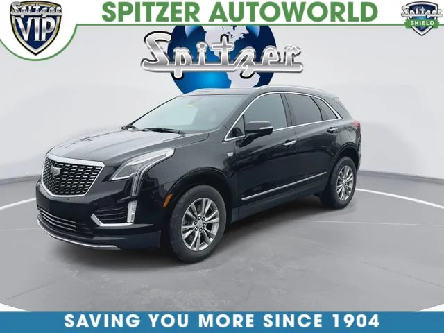 Used 2022 Stellar Black Metallic Cadillac Premium Luxury image 4