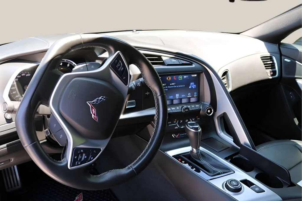 Used 2019 Black Chevrolet Stingray image 14