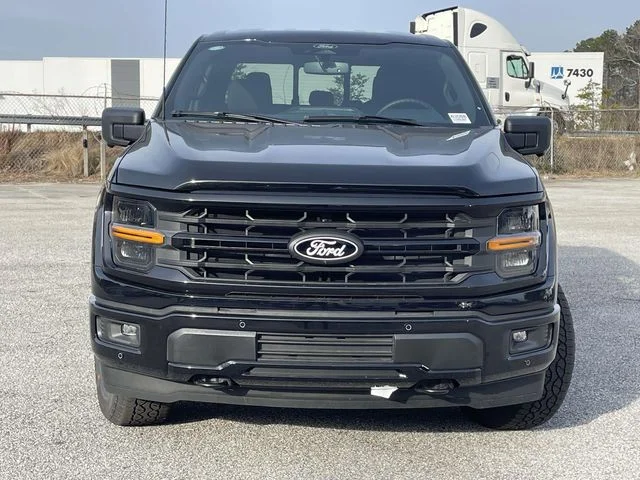 New 2026 Agate Black Metallic Ford XLT image 6