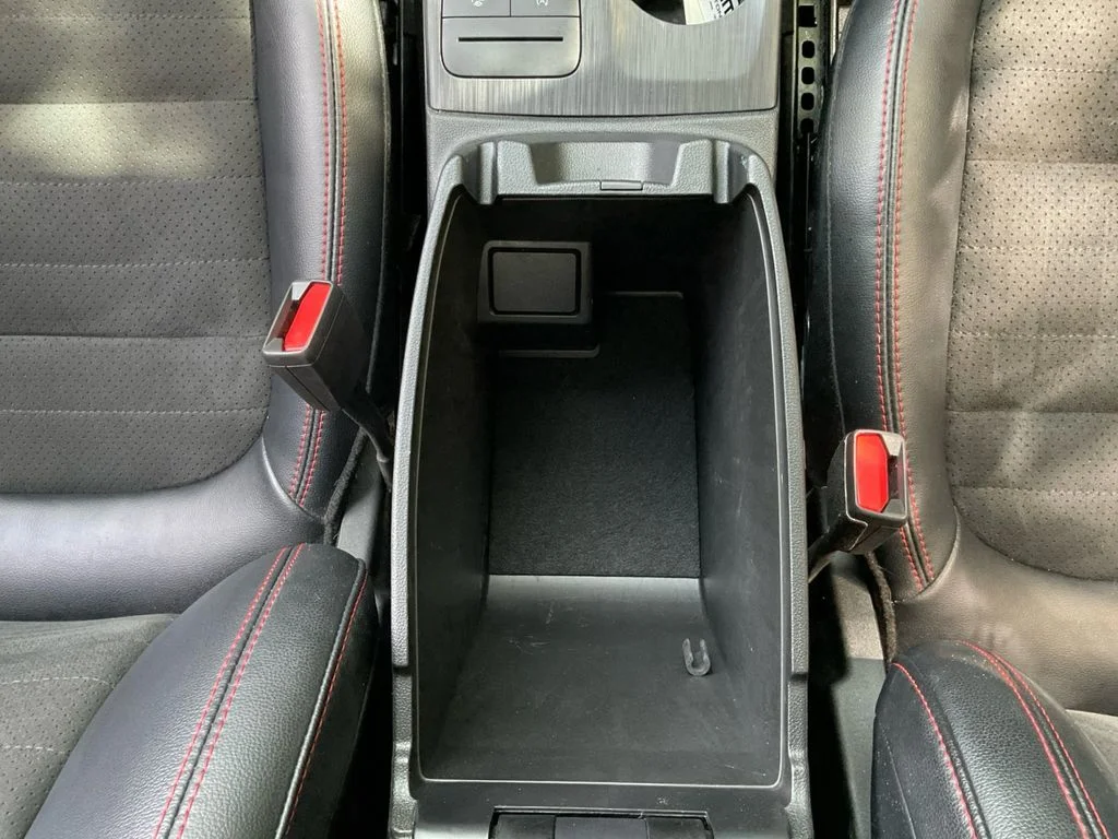 Used 2022 Gray Ford SEL image 11