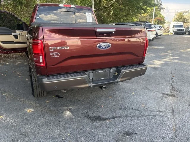 Used 2017  Ford Lariat image 35