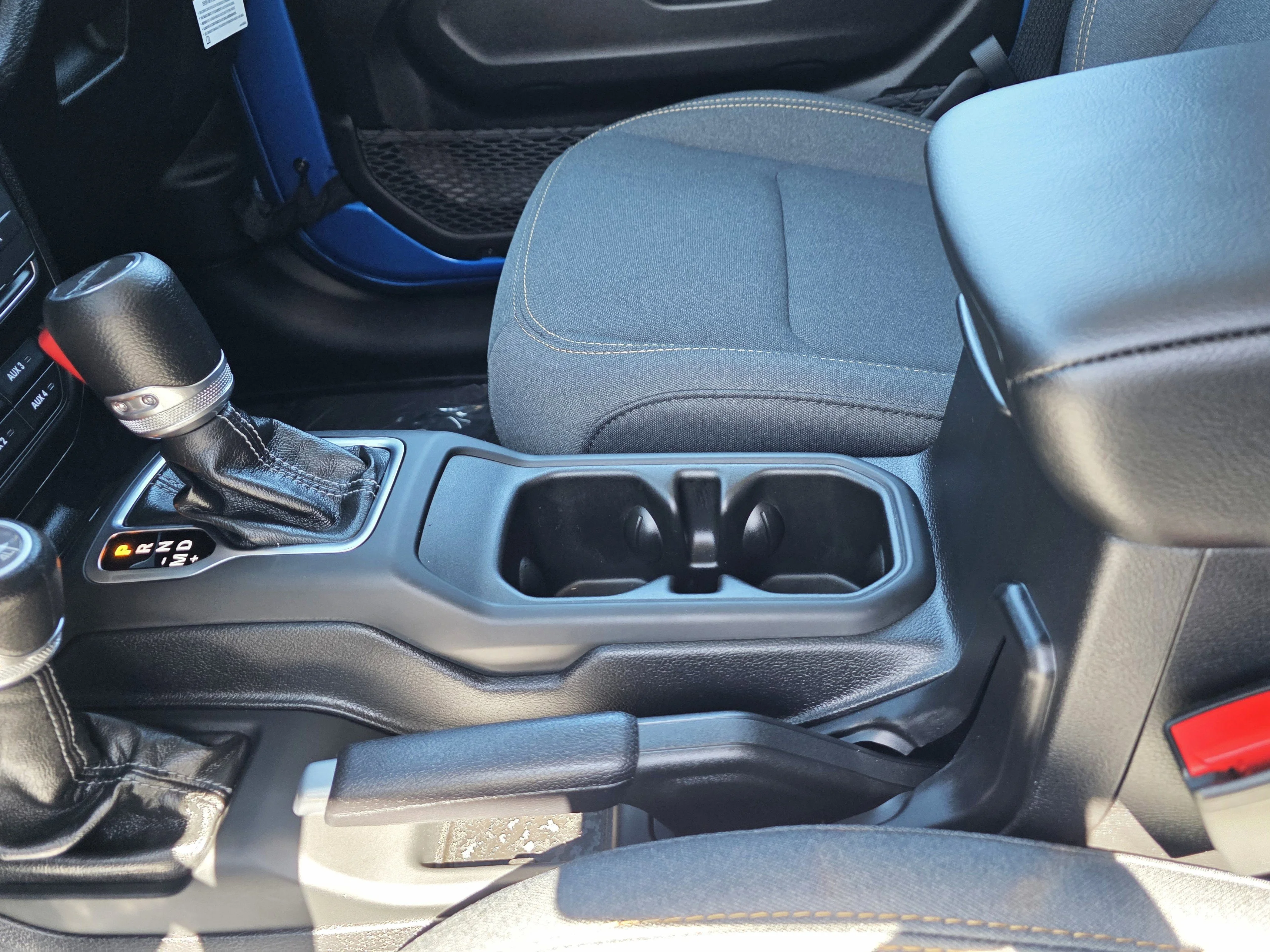 2025 Jeep Gladiator Willys - Photo 15