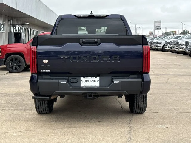 Used 2023  Toyota SR5 image 4