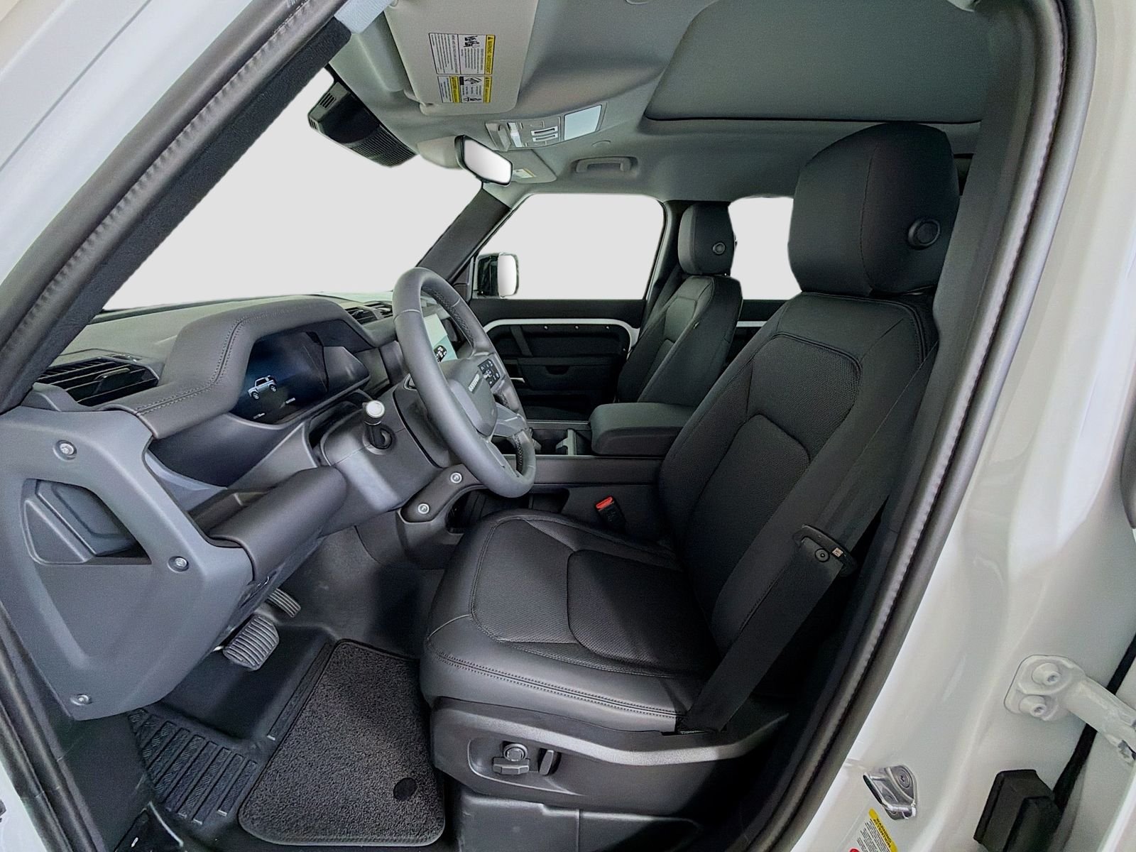 New 2026 Fuji White Land Rover S image 23