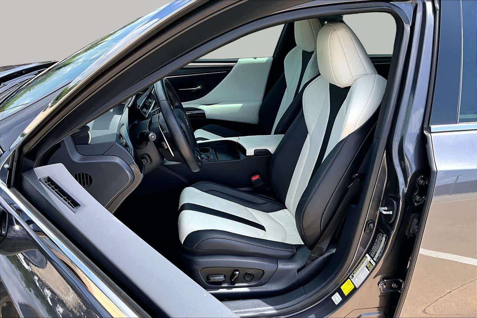 Used 2024 Cloudburst Gray Lexus F SPORT Handling image 8