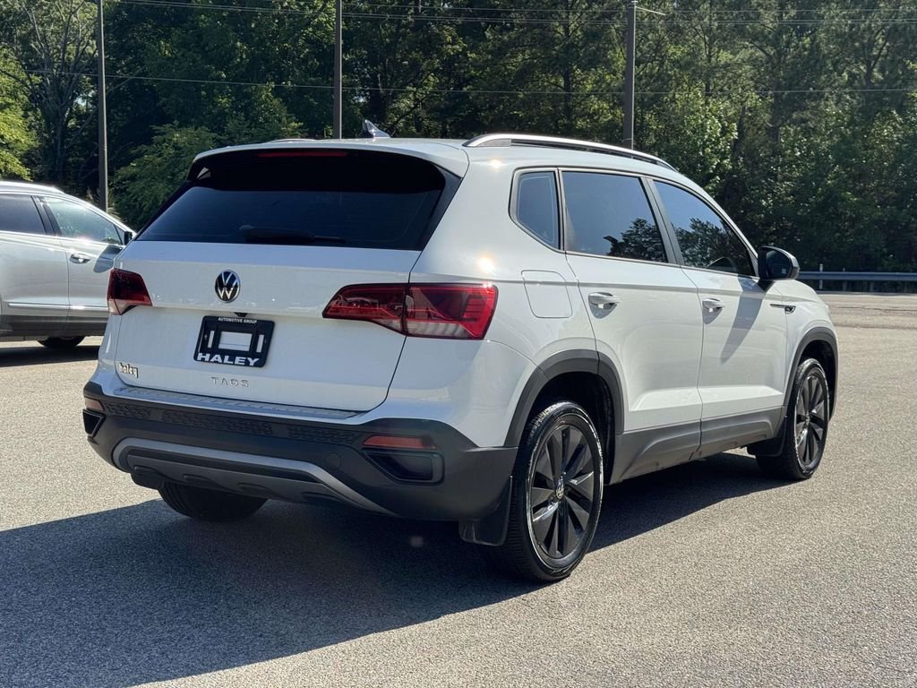 Used 2022 White Volkswagen 1.5T S image 21