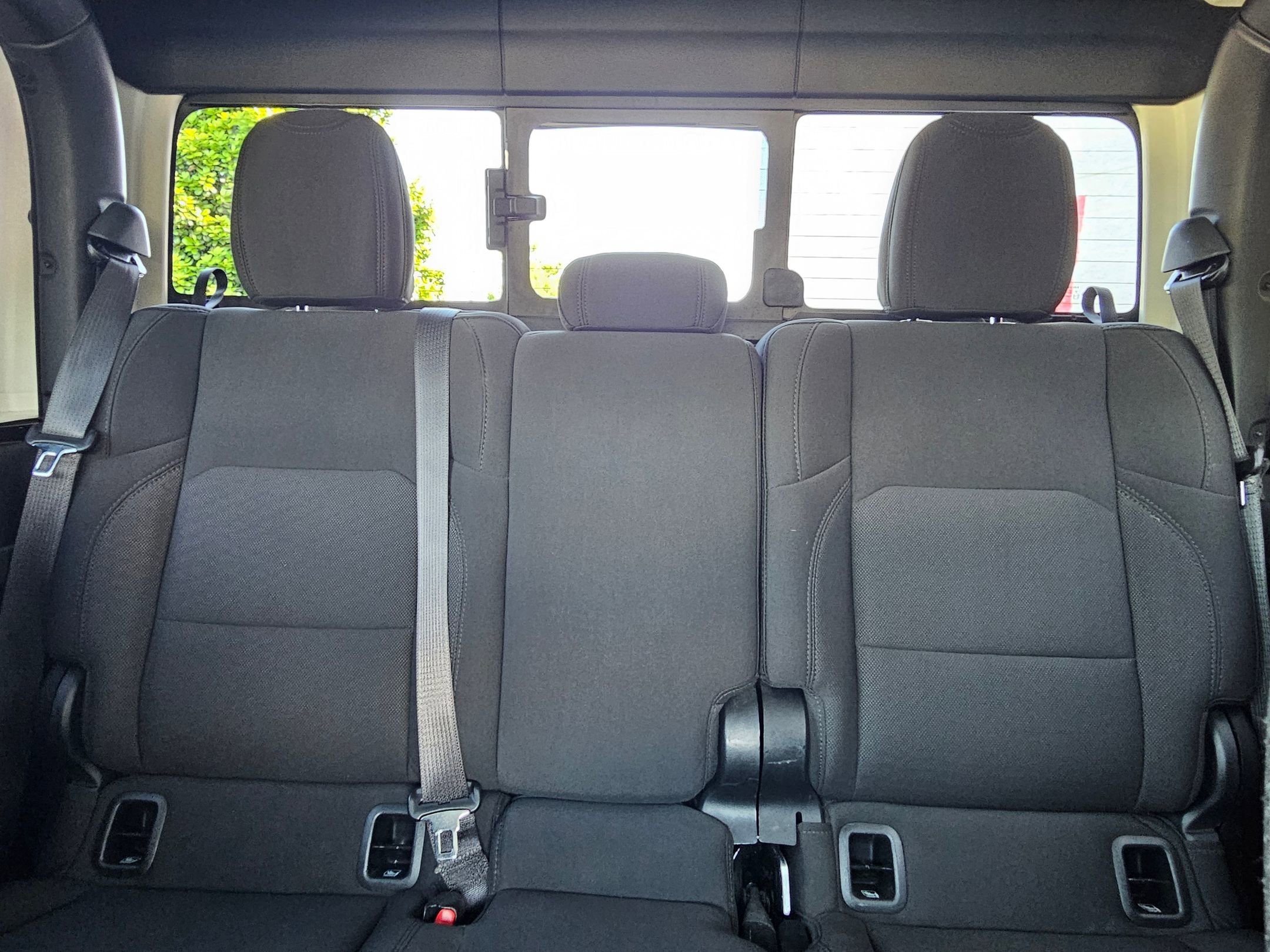 Used 2023 Black Clearcoat Jeep Overland image 26