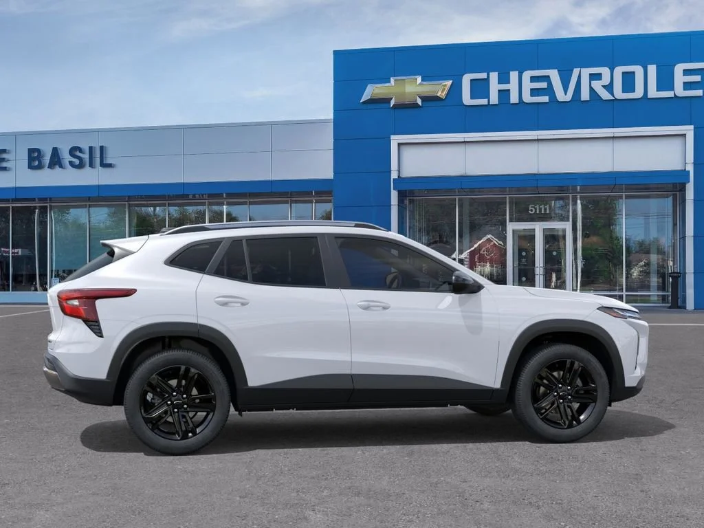 2026 Chevrolet Trax Activ - Photo 5