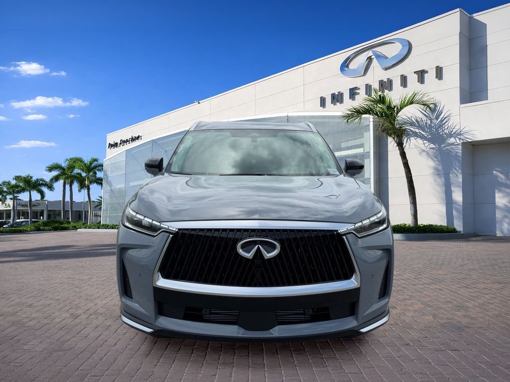 New 2027 HARBOR GRAY INFINITI Luxe FWD image 2