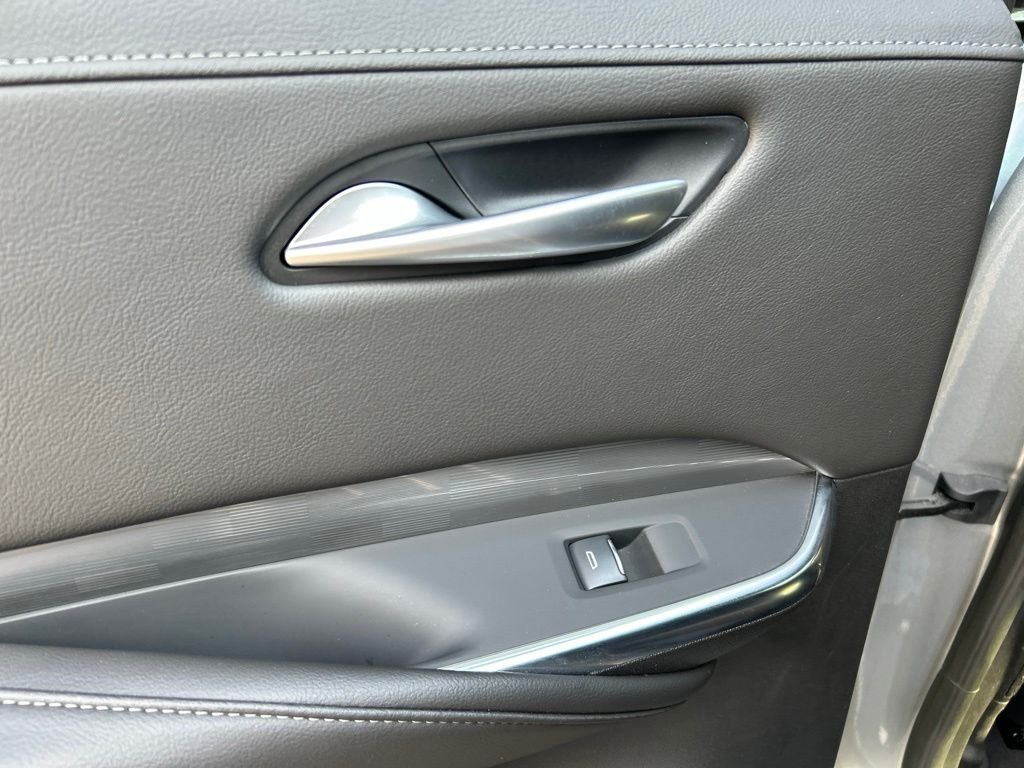 Used 2025 Silver Cadillac Premium Luxury image 19