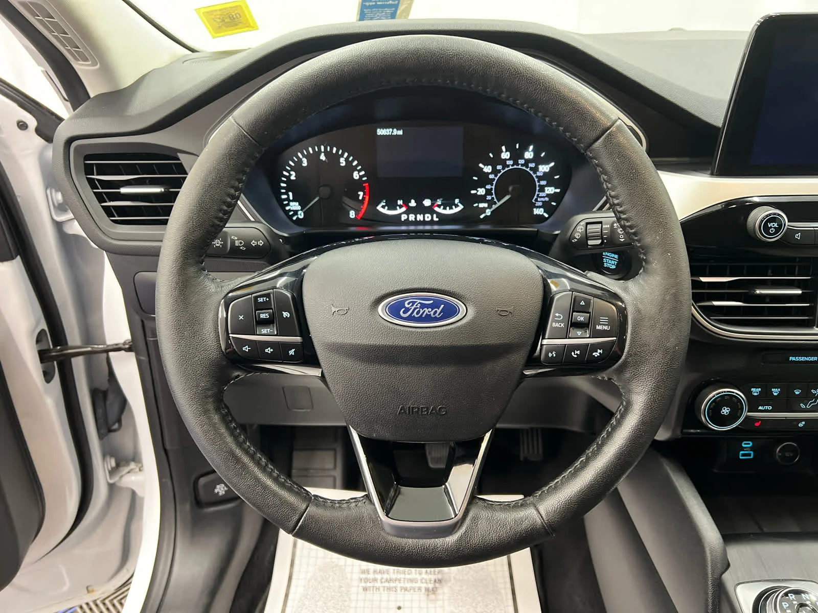 Used 2021 Oxford White Ford SE image 12