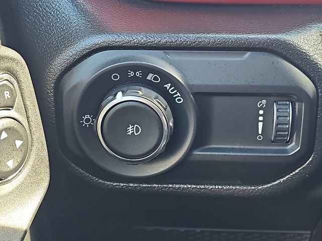 2023 Jeep Wrangler 4-Door Rubicon - Photo 20