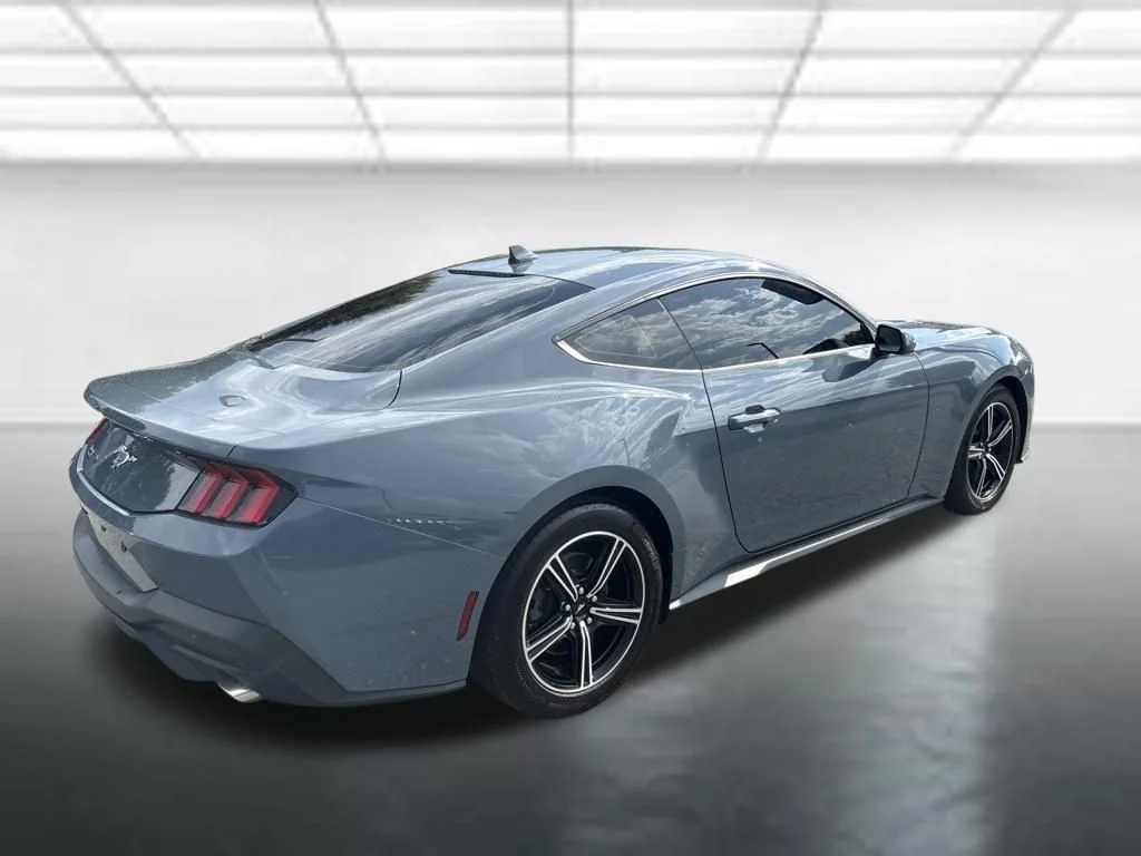 Used 2025 Blue Ford EcoBoost image 12