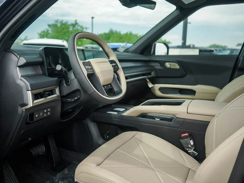 New 2027 Black Jade Green Kia EX AWD image 19