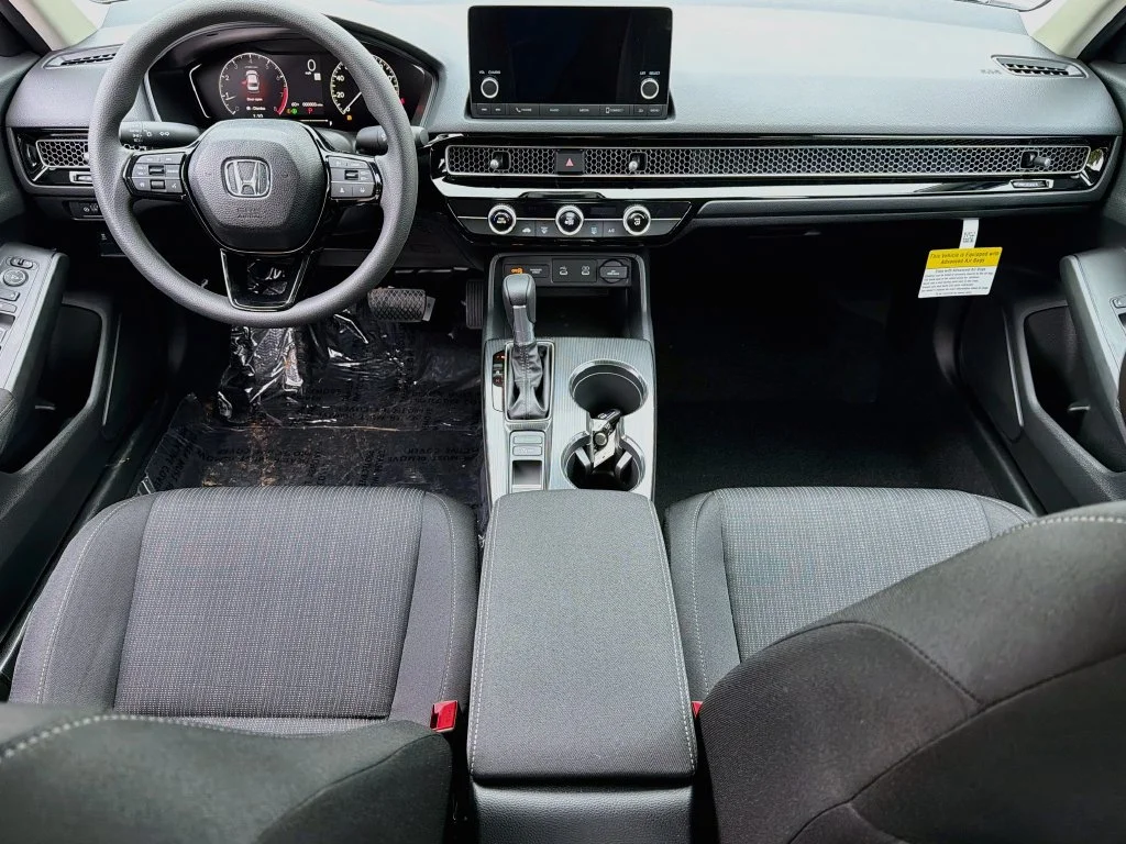 New 2026 Platinum White Pearl Honda LX image 29