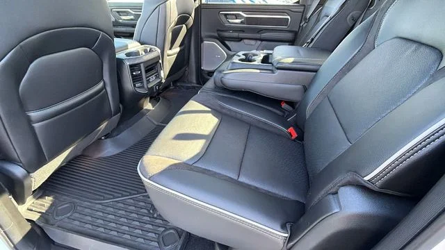2026 RAM 1500 Laramie - Photo 18