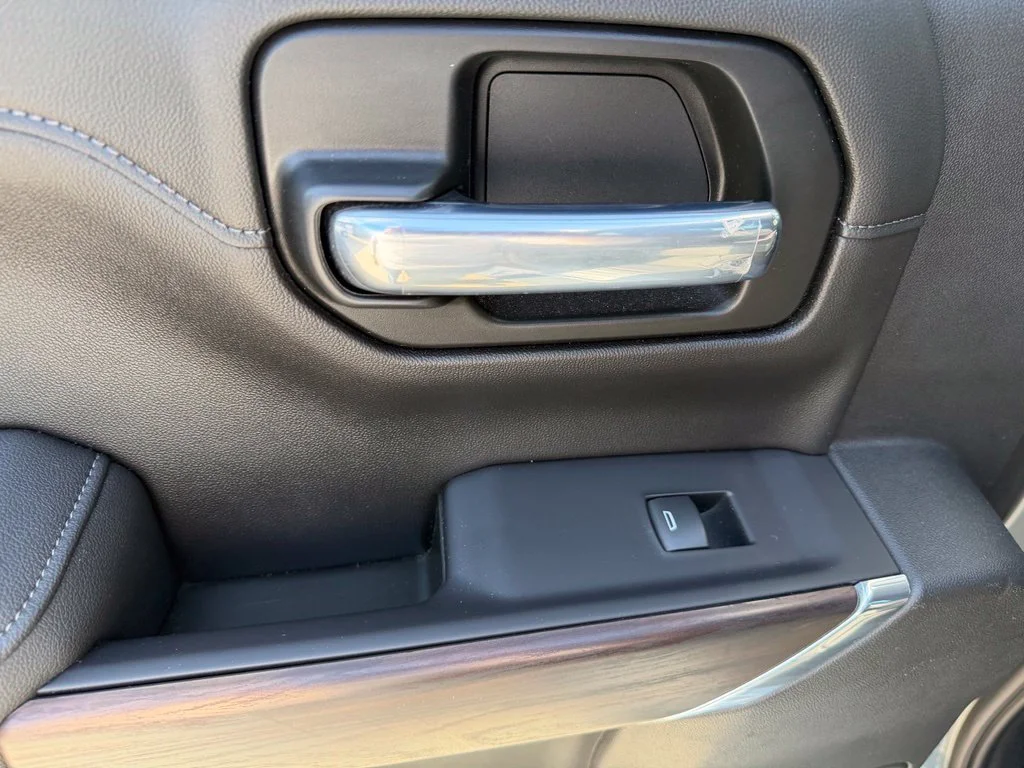 Used 2020 Gray GMC SLT image 21