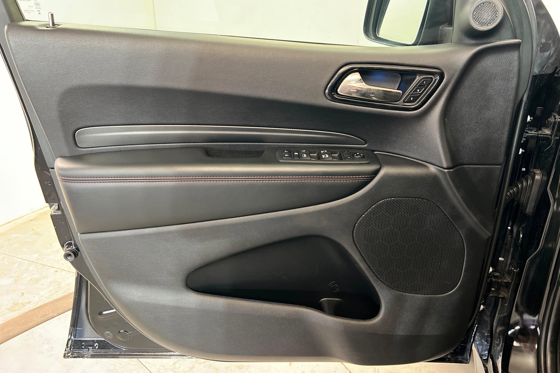 Used 2022 DB Black Clearcoat Dodge R/T image 15