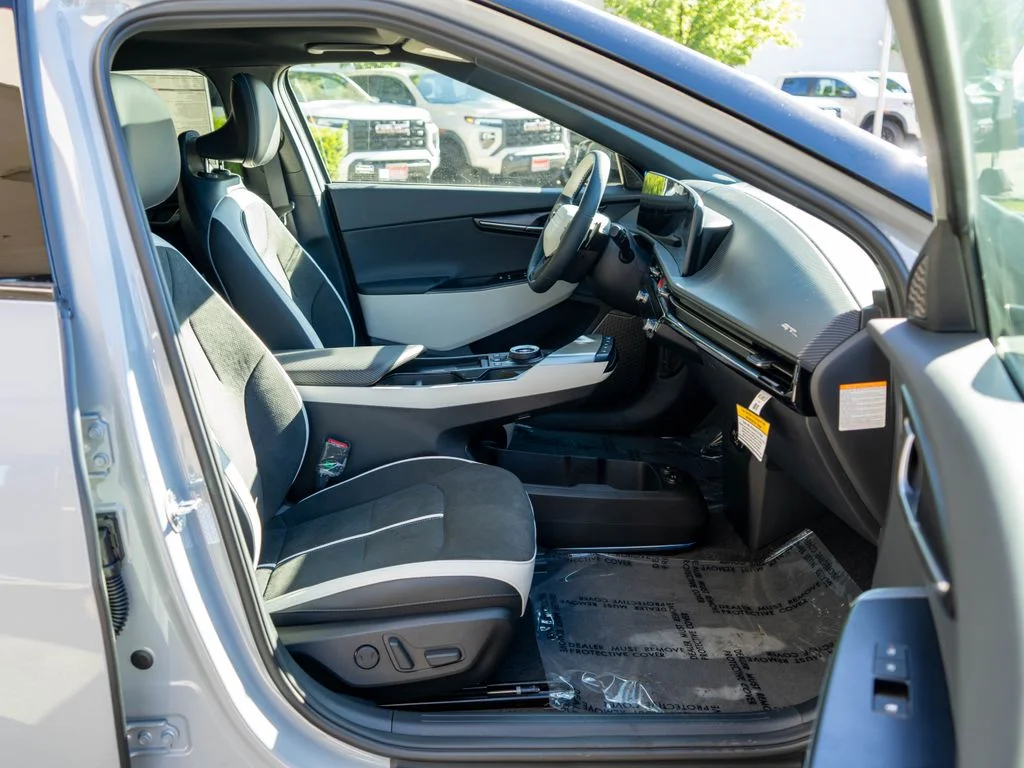New 2026 Wolf Gray Kia GT-Line AWD image 10