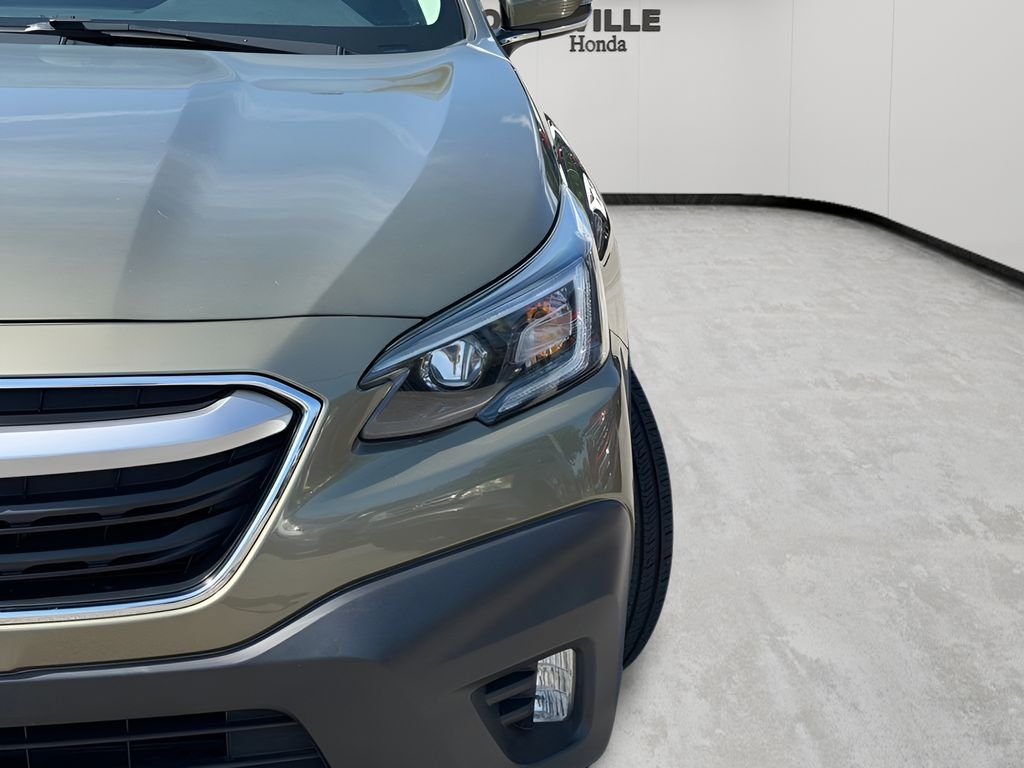 Used 2022 Autumn Green Metallic Subaru Premium image 5