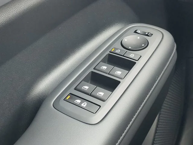 2025 Hyundai Santa Fe SEL - Photo 49