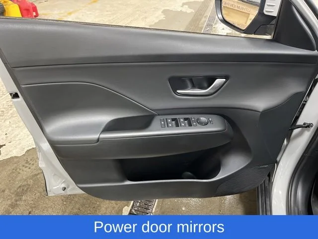 Used 2024 Cyber Gray Metallic Hyundai Limited image 22