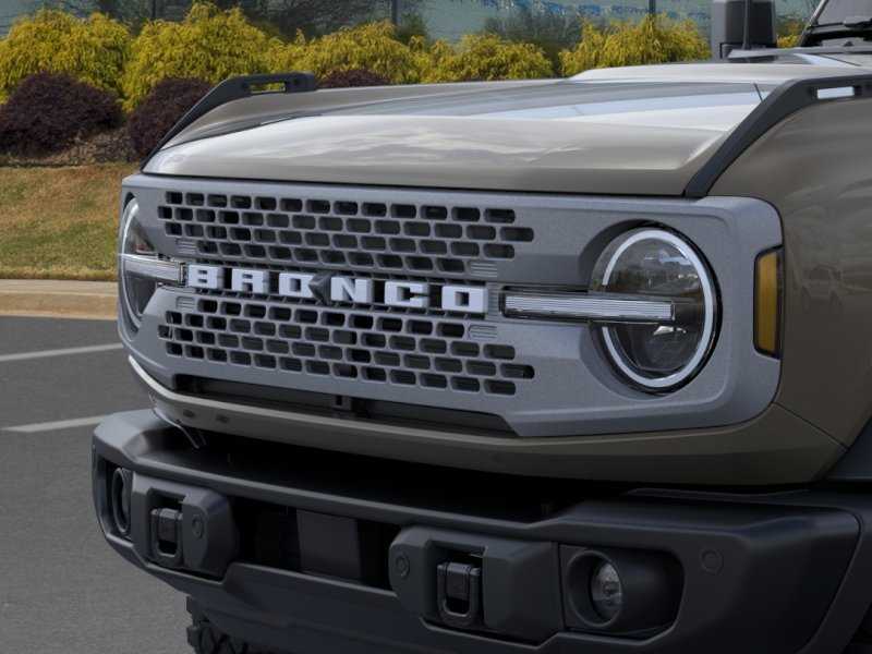 New 2026 Marsh Gray Ford Badlands image 47