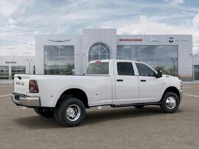New 2027 Bright White Clear-Coat Exterior Paint RAM Tradesman image 56