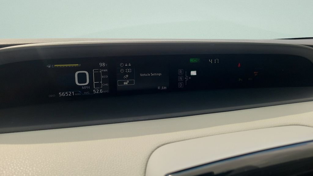 Certified Used 2017 White Toyota Four Touring image 21