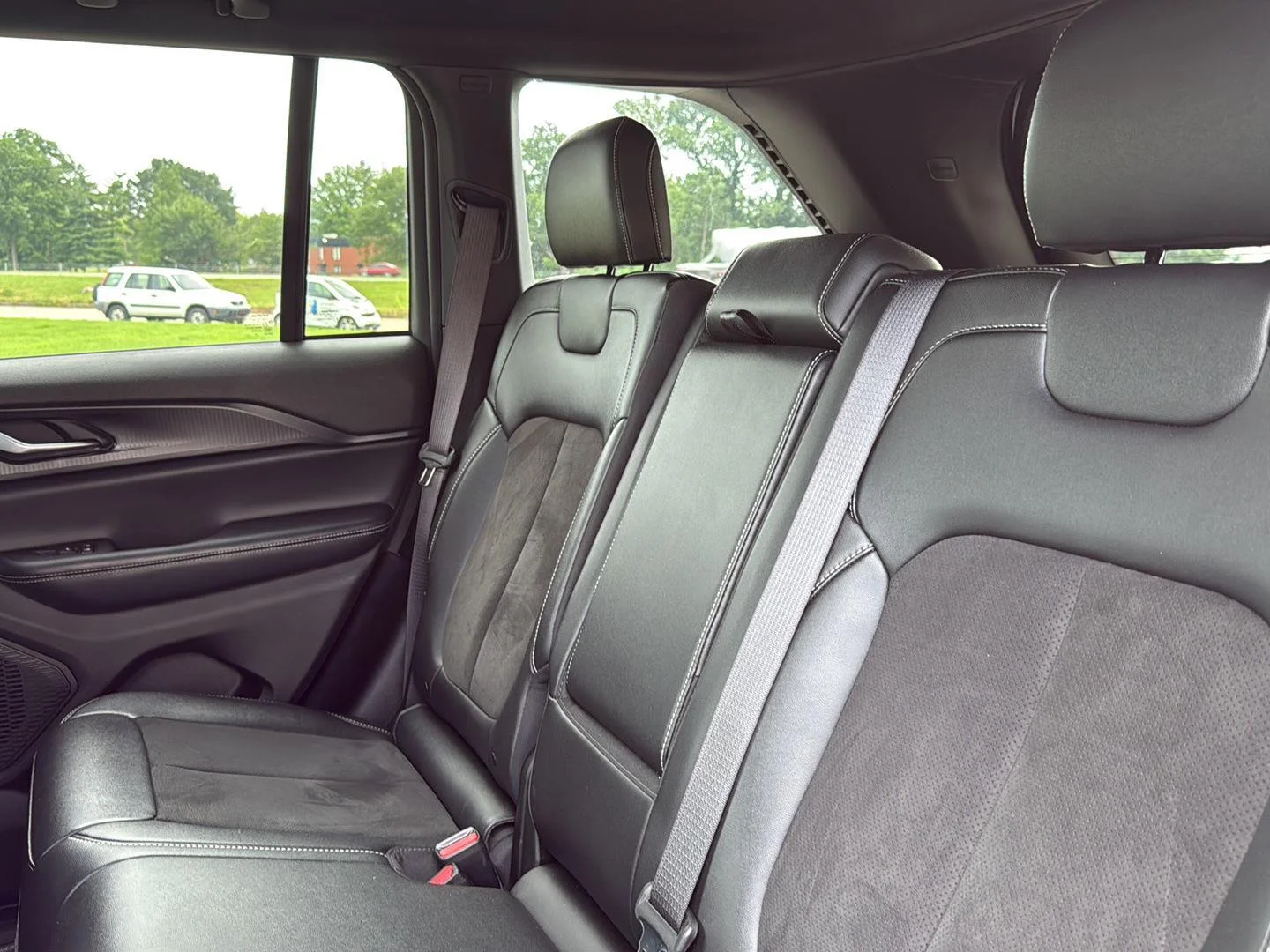 Used 2023 Bright White Clearcoat Jeep Altitude image 17