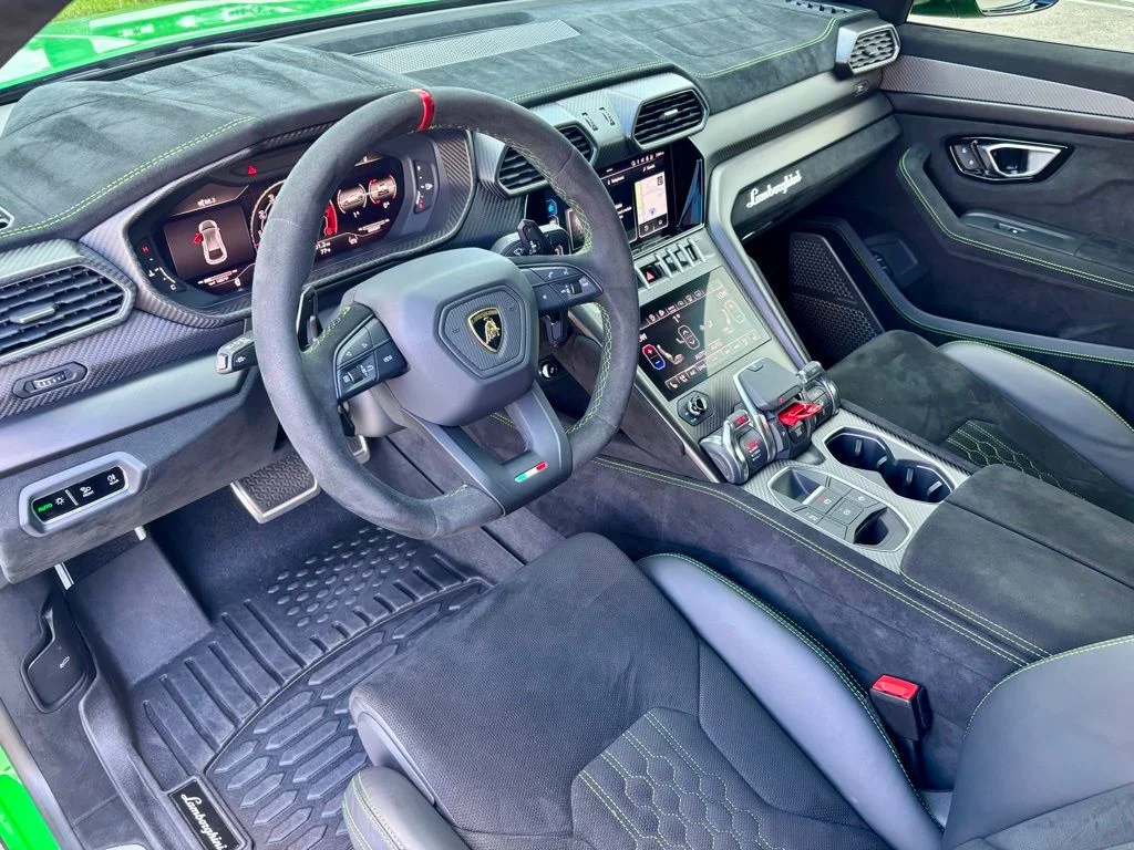 2024 Lamborghini Urus Performante - Photo 18