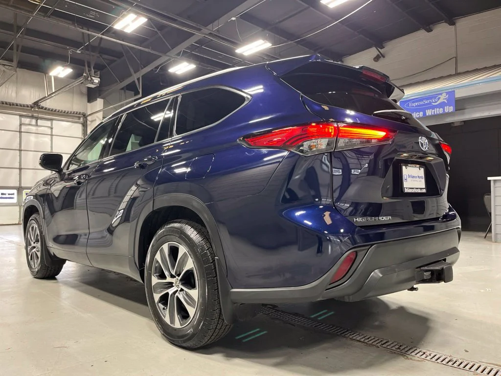 Used 2022 Blueprint Toyota XLE image 5