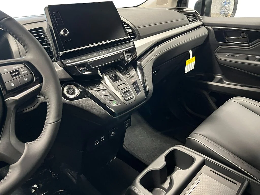 2026 Honda Odyssey Touring - Photo 19